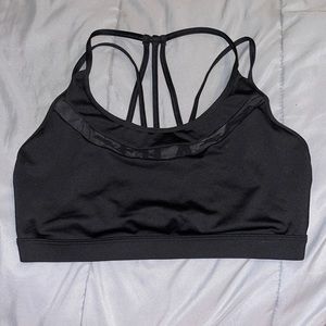 Victoria Sport sports bra
